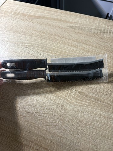 Crevice cleaning brush - cleaning,